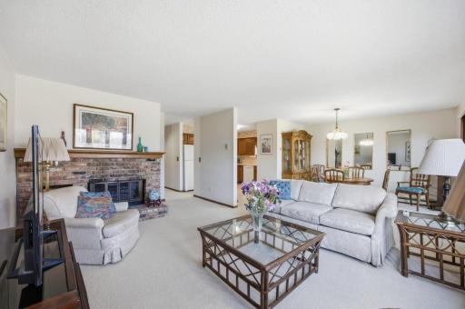 327 10th Avenue S, 3, Fargo, ND 58103