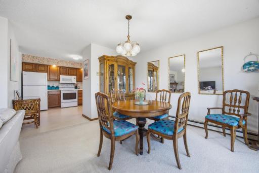 327 10th Avenue S, 3, Fargo, ND 58103