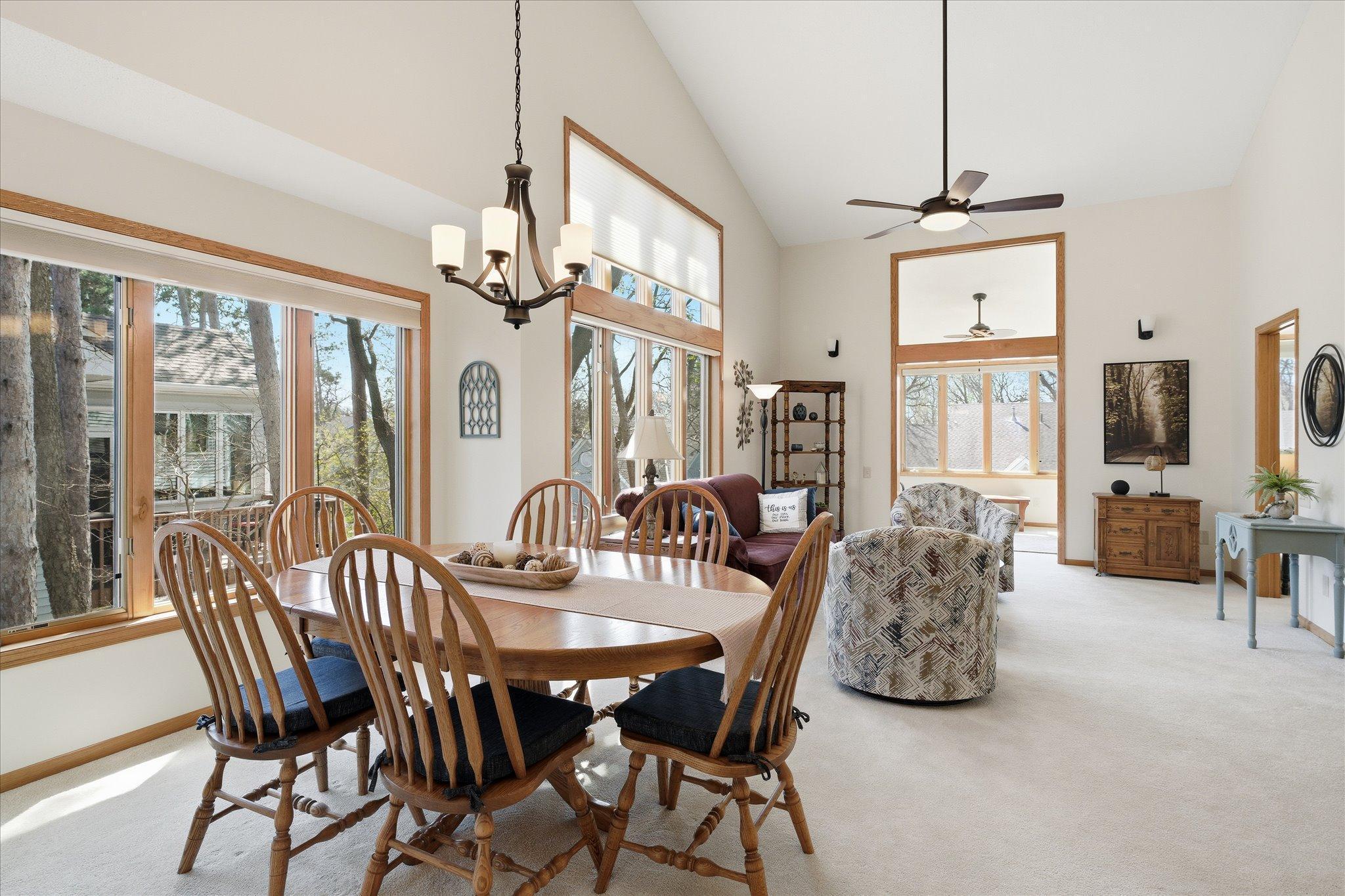 17-2709 Pine Ridge Dr [2994934]- 017.jpg