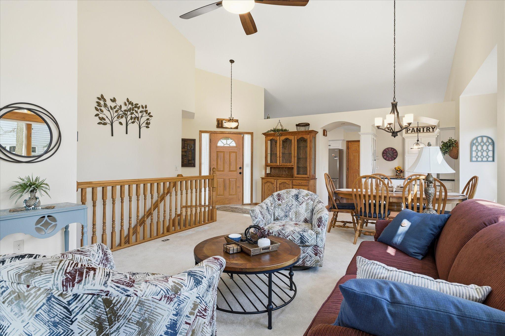 12-2709 Pine Ridge Dr [2994934]- 012.jpg