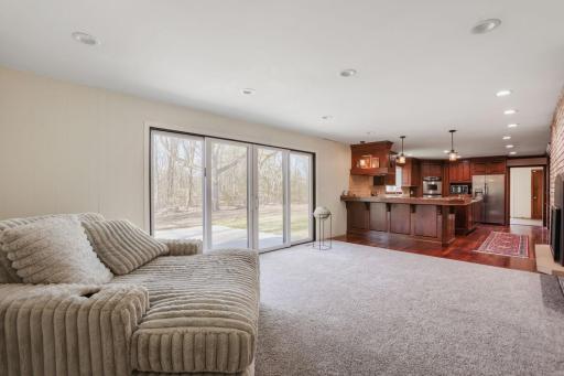 23 Evergreen Rd - Web Quality - 010 - 10 Living Room.jpg