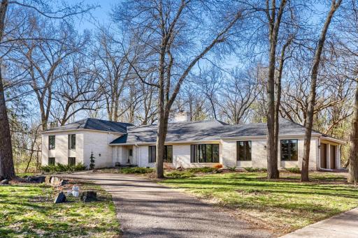 23 Evergreen Rd - Web Quality - 002 - 02 Exterior Front.jpg