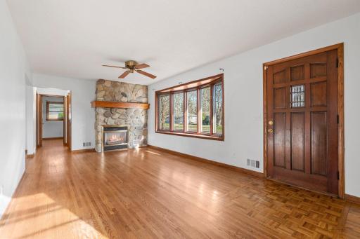 3701 Violet Avenue N, Brooklyn Center, MN 55429