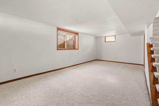 3701 Violet Avenue N, Brooklyn Center, MN 55429