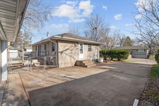 3701 Violet Avenue N, Brooklyn Center, MN 55429