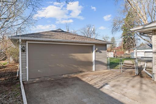 3701 Violet Avenue N, Brooklyn Center, MN 55429