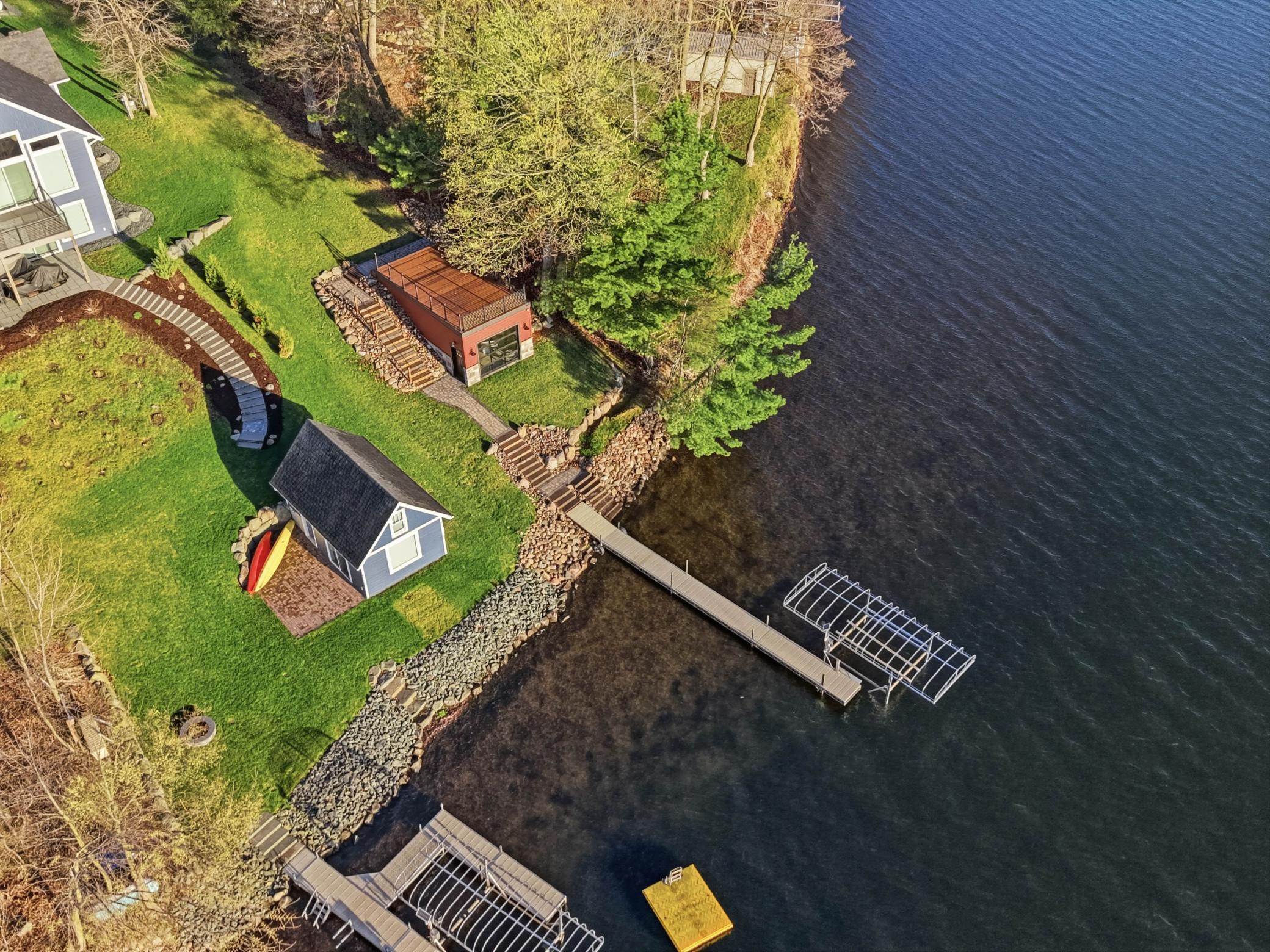 Enjoy morning coffee or evening beverages from the deck overlooking the beautiful lake.