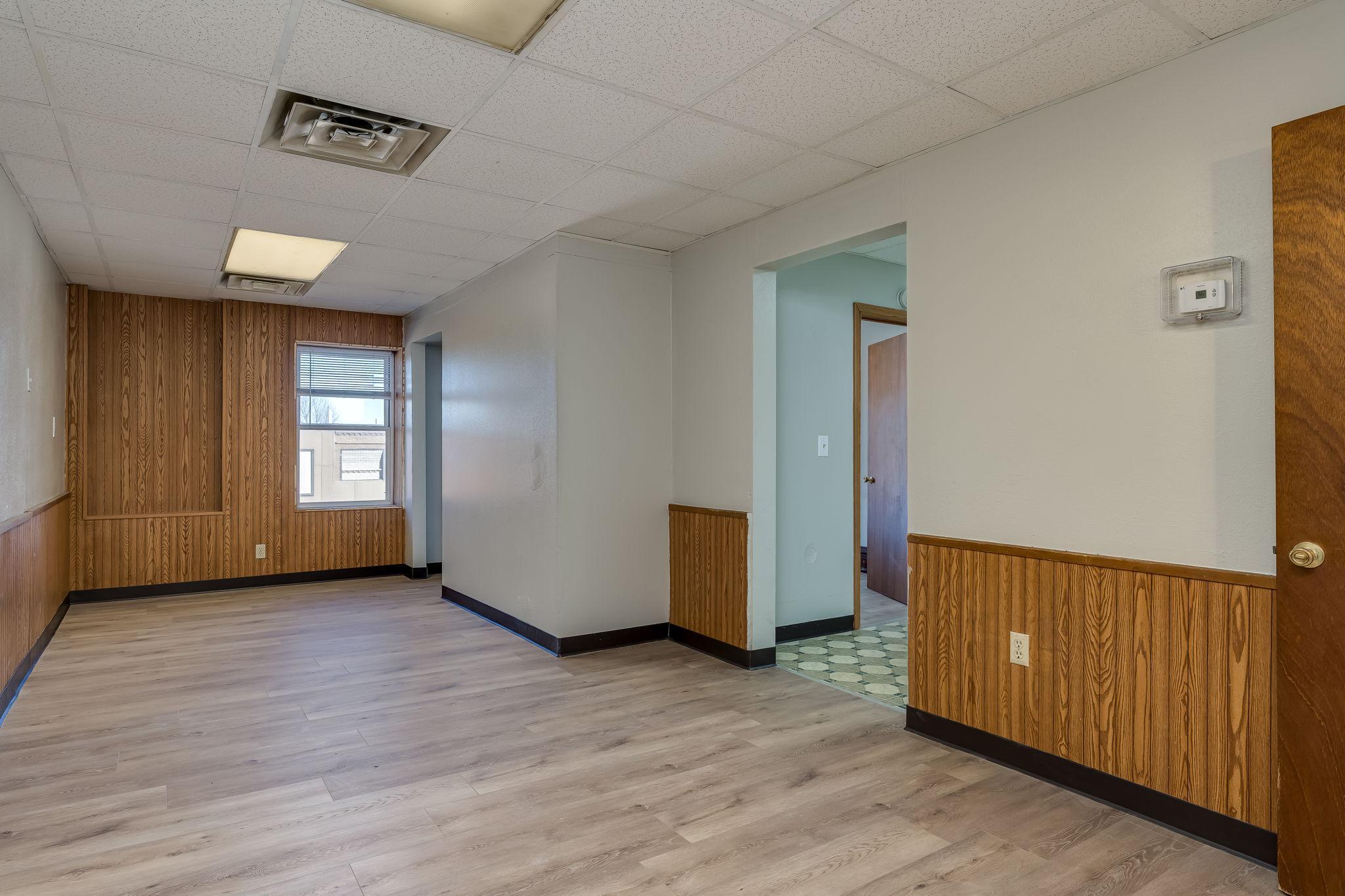 138 N Main St-5.jpg