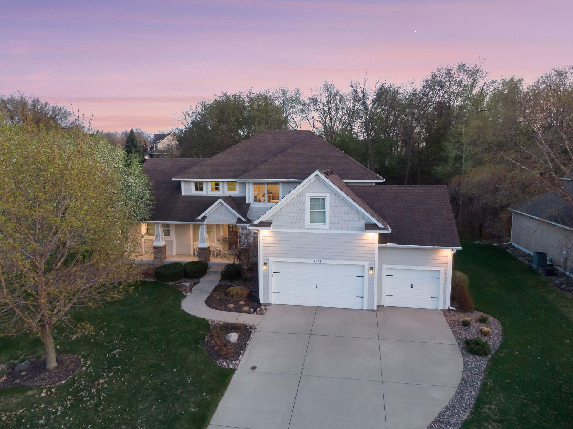 Welcome home to the desirable Whispering Oaks neighborhood surrounded by nature!