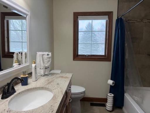 728 5th Street NW, Clara City, MN 56222
