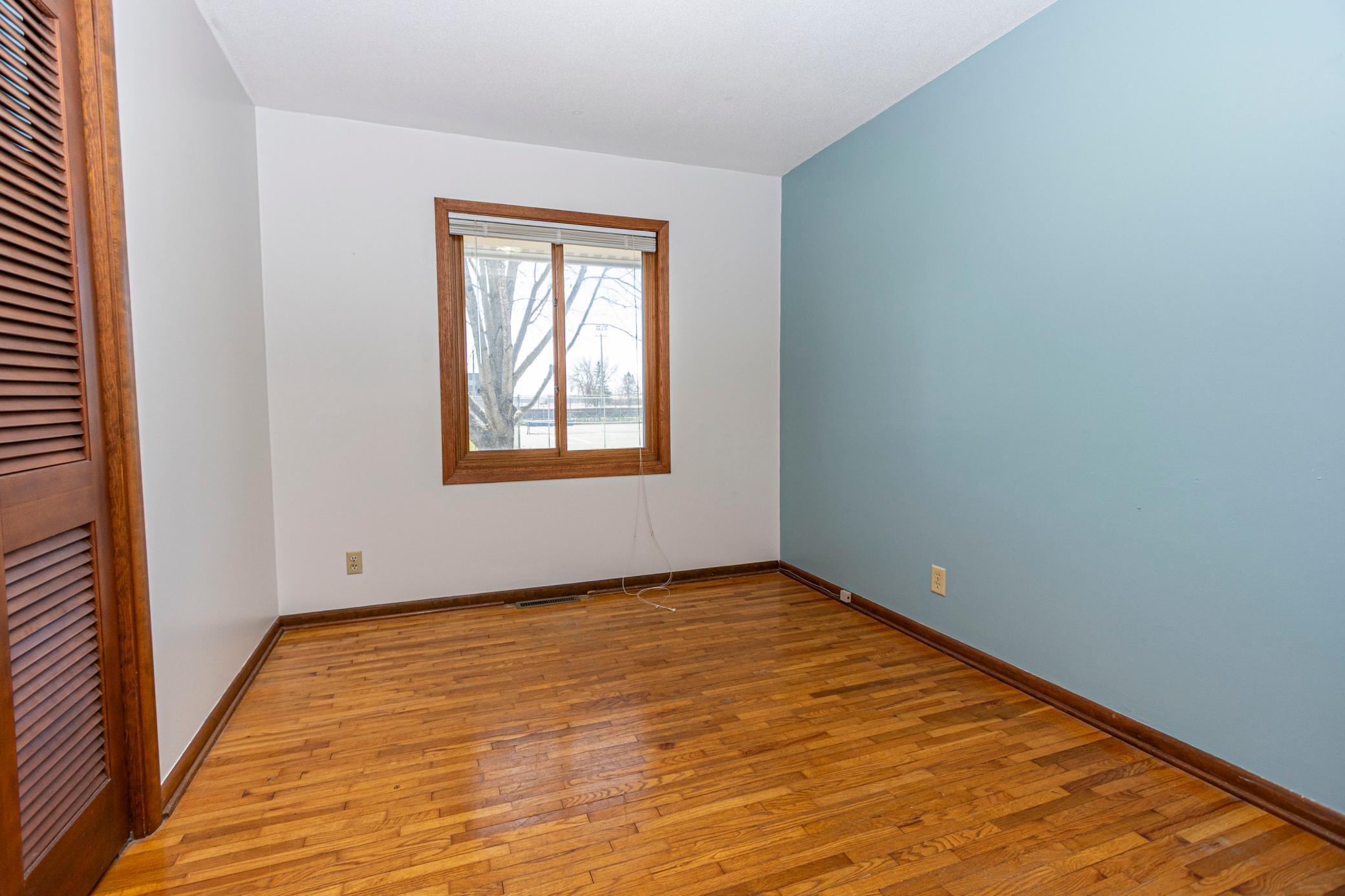 Main Level Bed 3.jpg