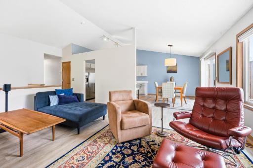 6108 Creek Line Drive, Minnetonka, MN 55345