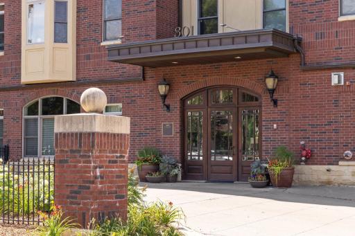 301 Clifton Avenue, 3D, Minneapolis, MN 55403