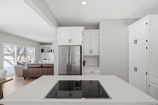 3868 Green Heights Trail SW, Prior Lake, MN 55372