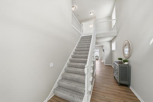 3868 Green Heights Trail SW, Prior Lake, MN 55372