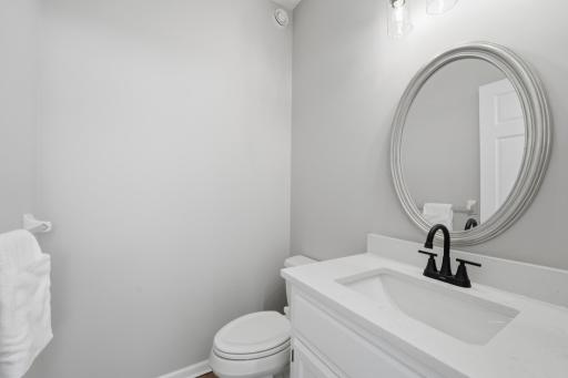 3868 Green Heights Trail SW, Prior Lake, MN 55372