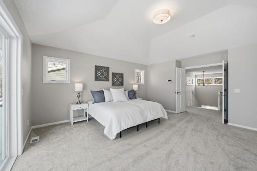 3868 Green Heights Trail SW, Prior Lake, MN 55372