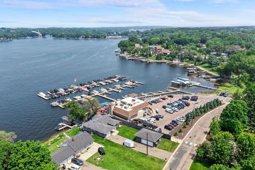 3868 Green Heights Trail SW, Prior Lake, MN 55372