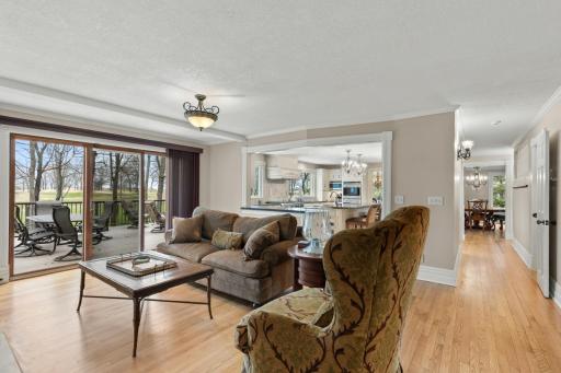 2890 Autumn Woods Drive, Chaska, MN 55318