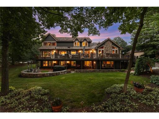 2890 Autumn Woods Drive, Chaska, MN 55318