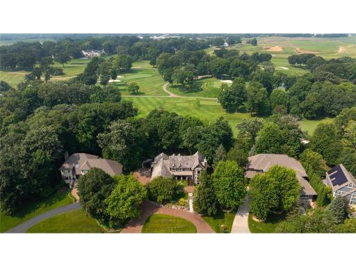 2890 Autumn Woods Drive, Chaska, MN 55318