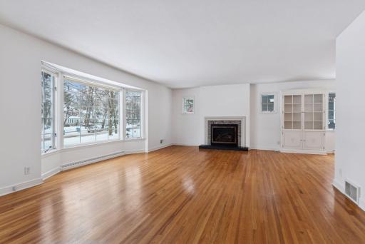 4012 Linden Hills Boulevard - Spacecrafting - 0020.jpg