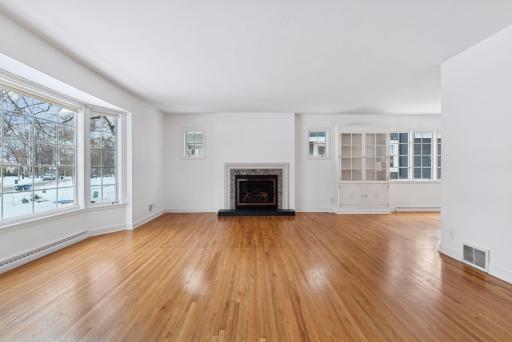 4012 Linden Hills Boulevard - Spacecrafting - 0021.jpg