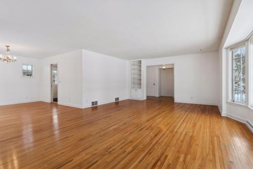 4012 Linden Hills Boulevard - Spacecrafting - 0022.jpg