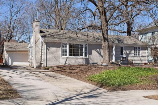 4012 Linden Hills Boulevard - Spacecrafting - 0008.jpg