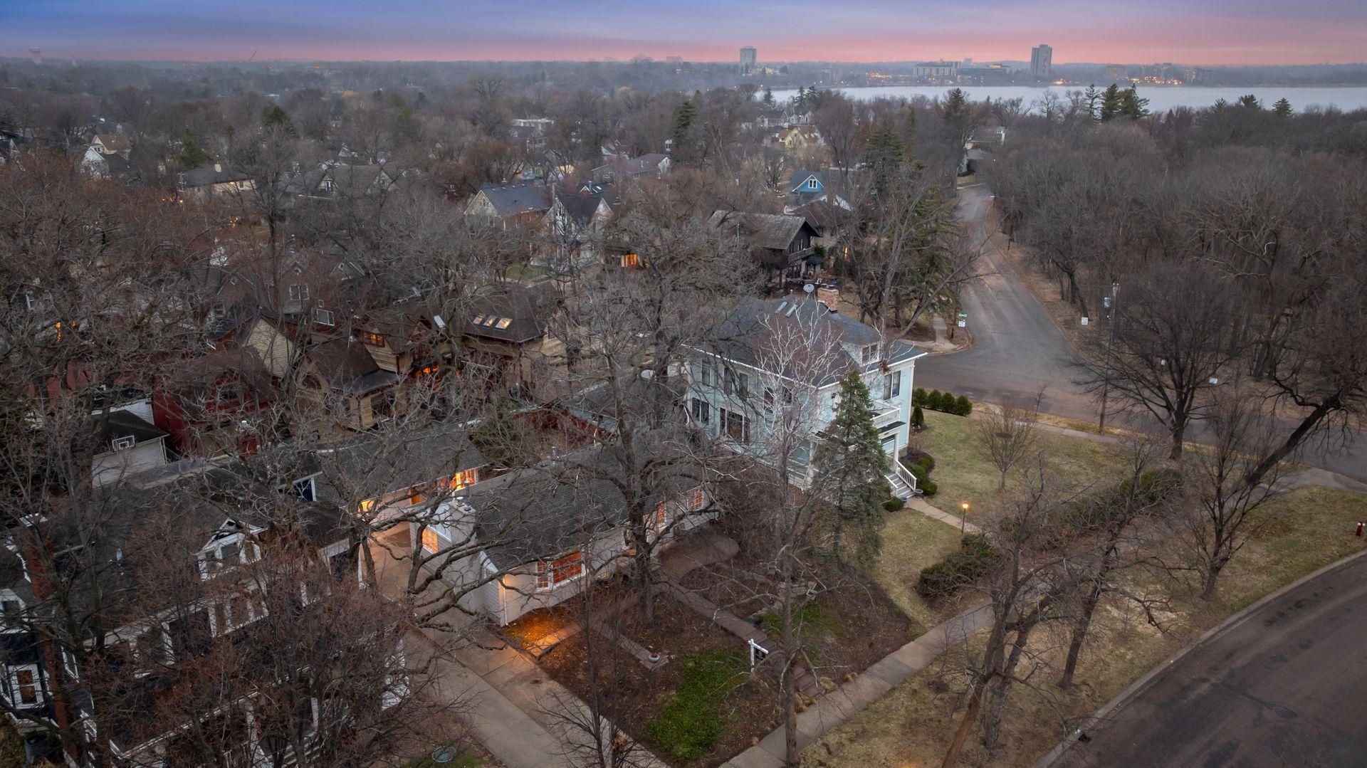 4012 Linden Hills Boulevard - Spacecrafting - 0007.jpg