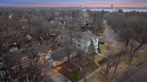 4012 Linden Hills Boulevard - Spacecrafting - 0007.jpg