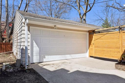 4012 Linden Hills Boulevard - Spacecrafting - 0019.jpg