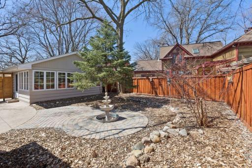 4012 Linden Hills Boulevard - Spacecrafting - 0017.jpg