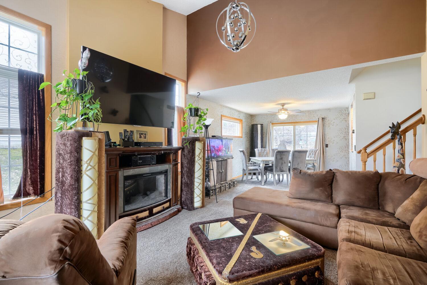 8731 Bechtel Ave - Web Quality - 003 - 03 Living Room.jpg