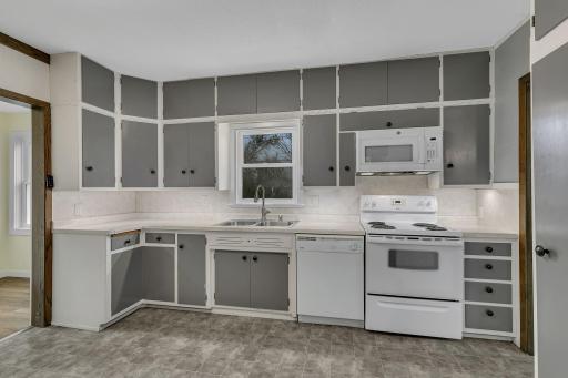 35 1st Avenue NE, Saint Joseph, MN 56374