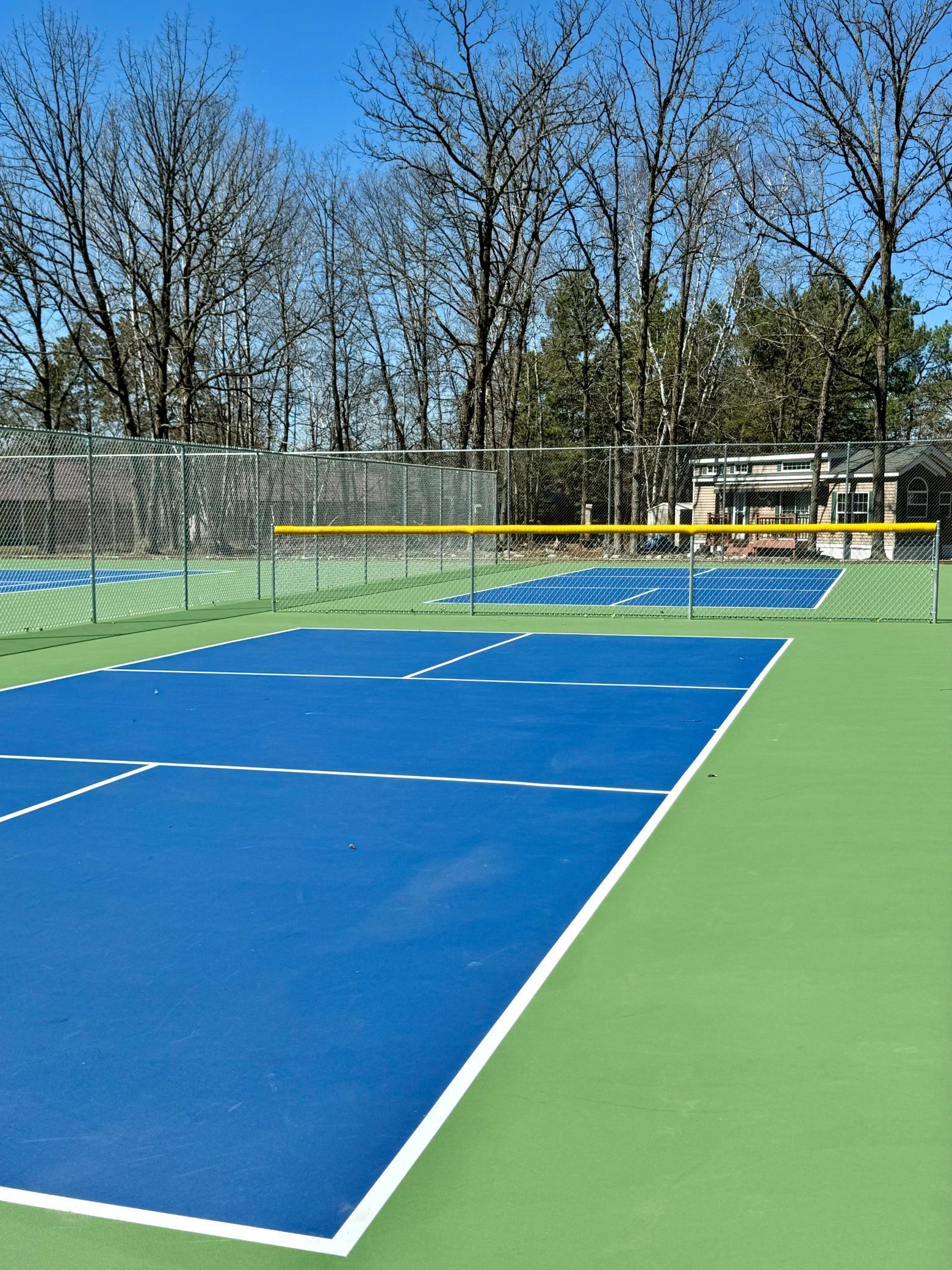 Pickle Ball Courts