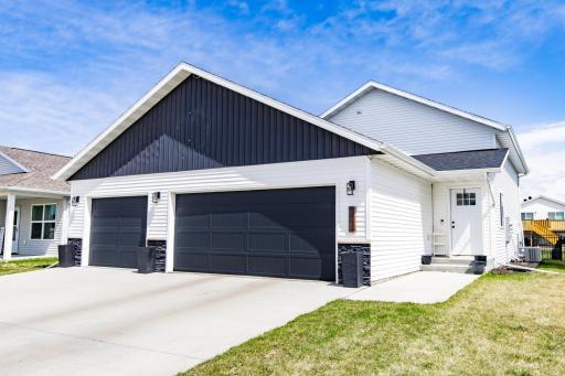 2043 11th Street W, West Fargo, ND 58078