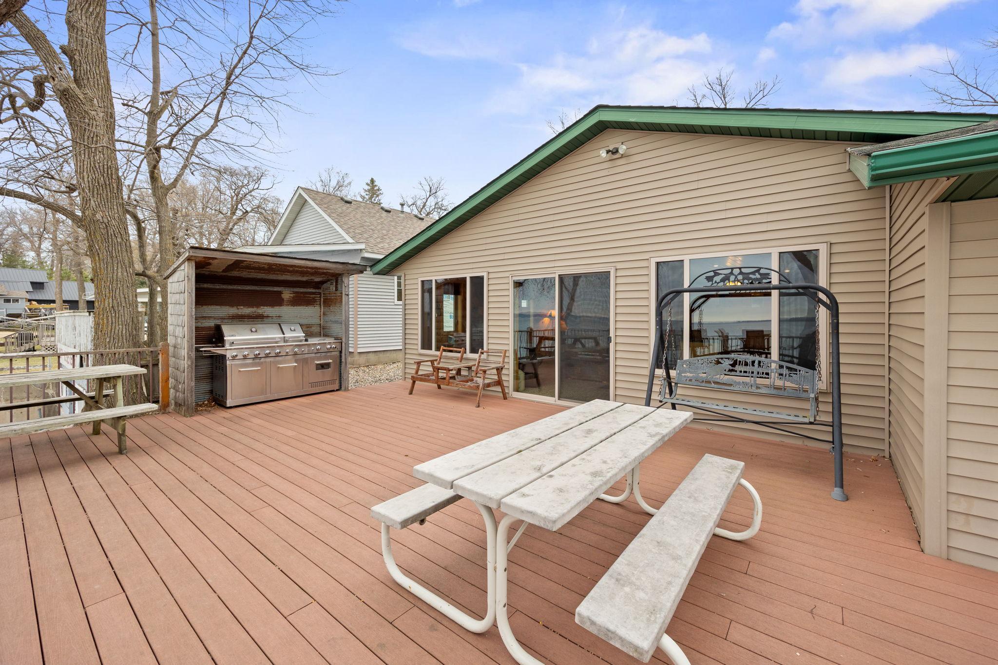 Check out that grill - included