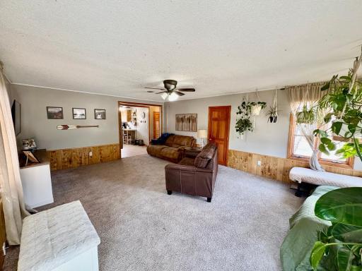 Spacious Living room