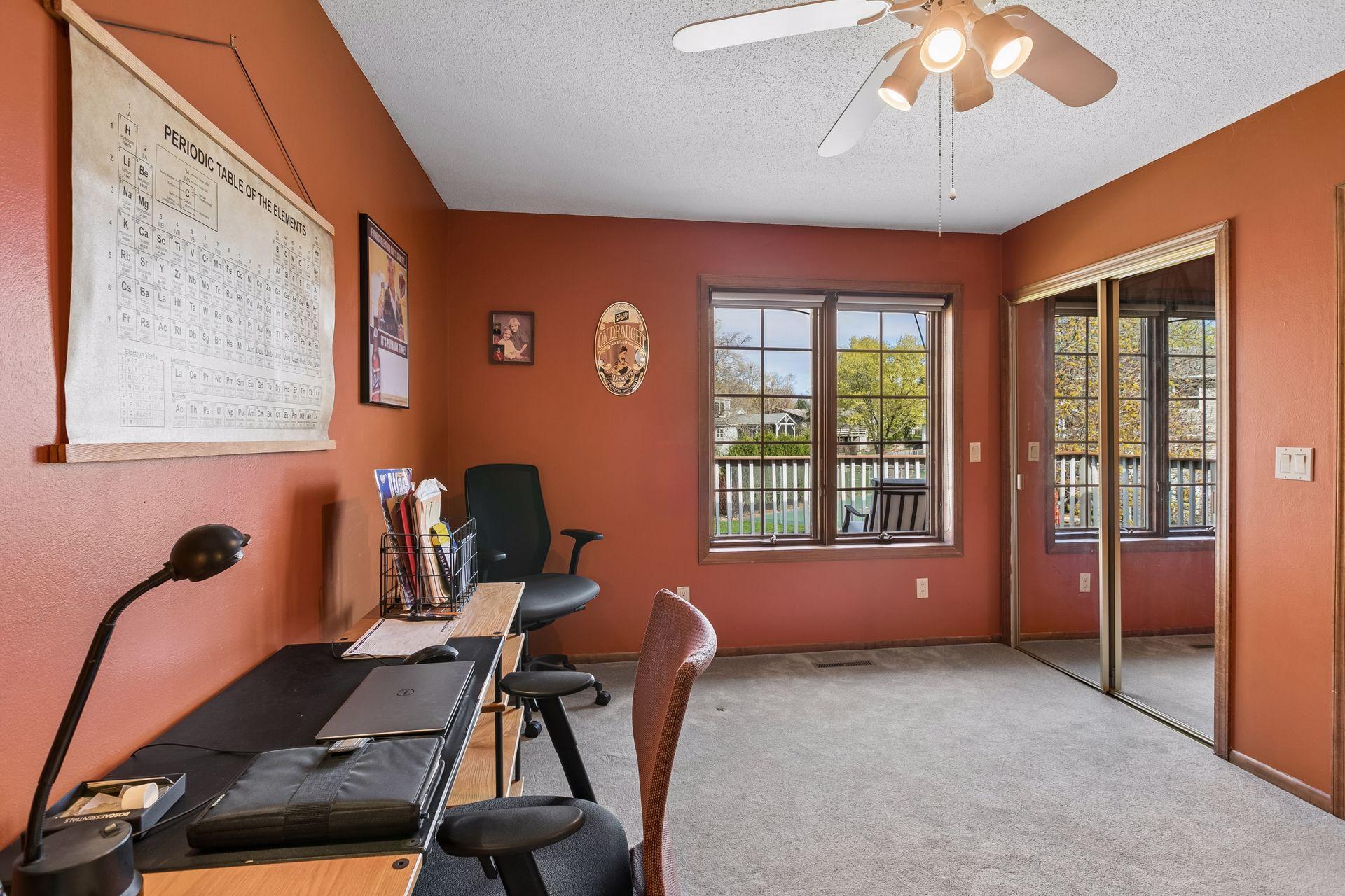 2nd floor bedroom