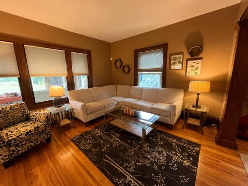 214 Emerald Street SE, Minneapolis, MN 55414