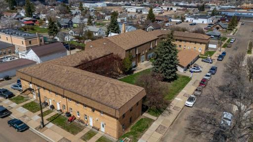 130 1st Avenue SE, Dickinson, ND 58601