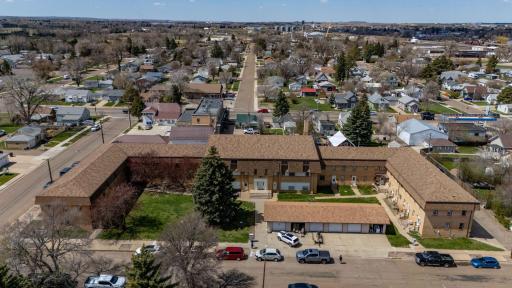 130 1st Avenue SE, Dickinson, ND 58601