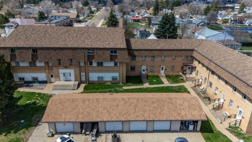 130 1st Avenue SE, Dickinson, ND 58601