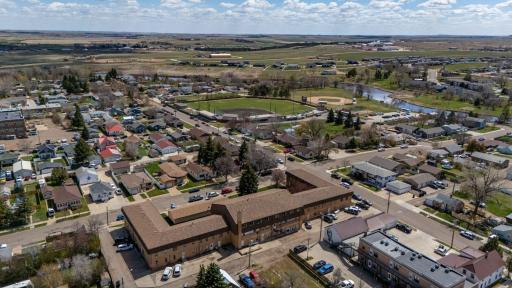 130 1st Avenue SE, Dickinson, ND 58601