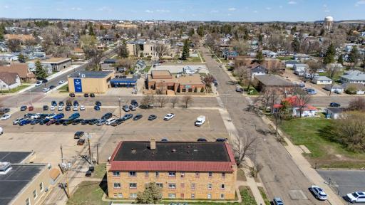 115 1st Ave E, Dickinson, ND 58601