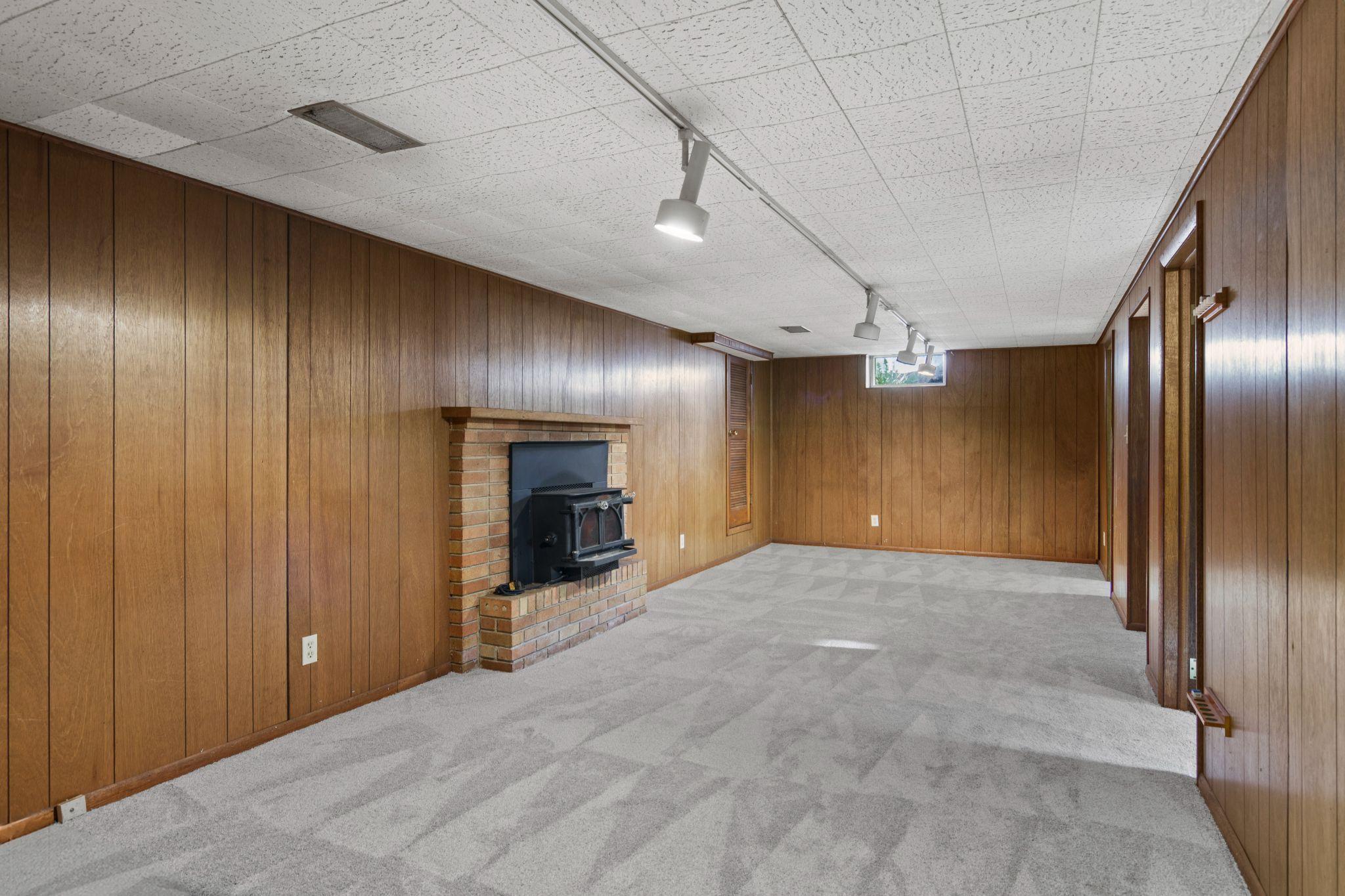 8308 dupont ave s - 229b.jpg