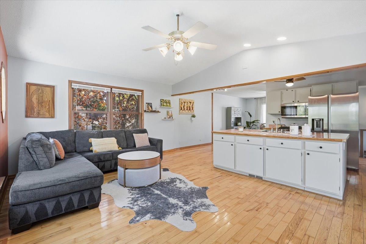 08-Kitchen & Living Room.jpg