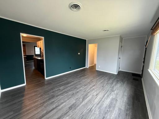6725 W Verona Court, Milwaukee, WI 53219
