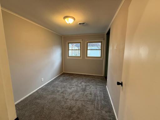6725 W Verona Court, Milwaukee, WI 53219
